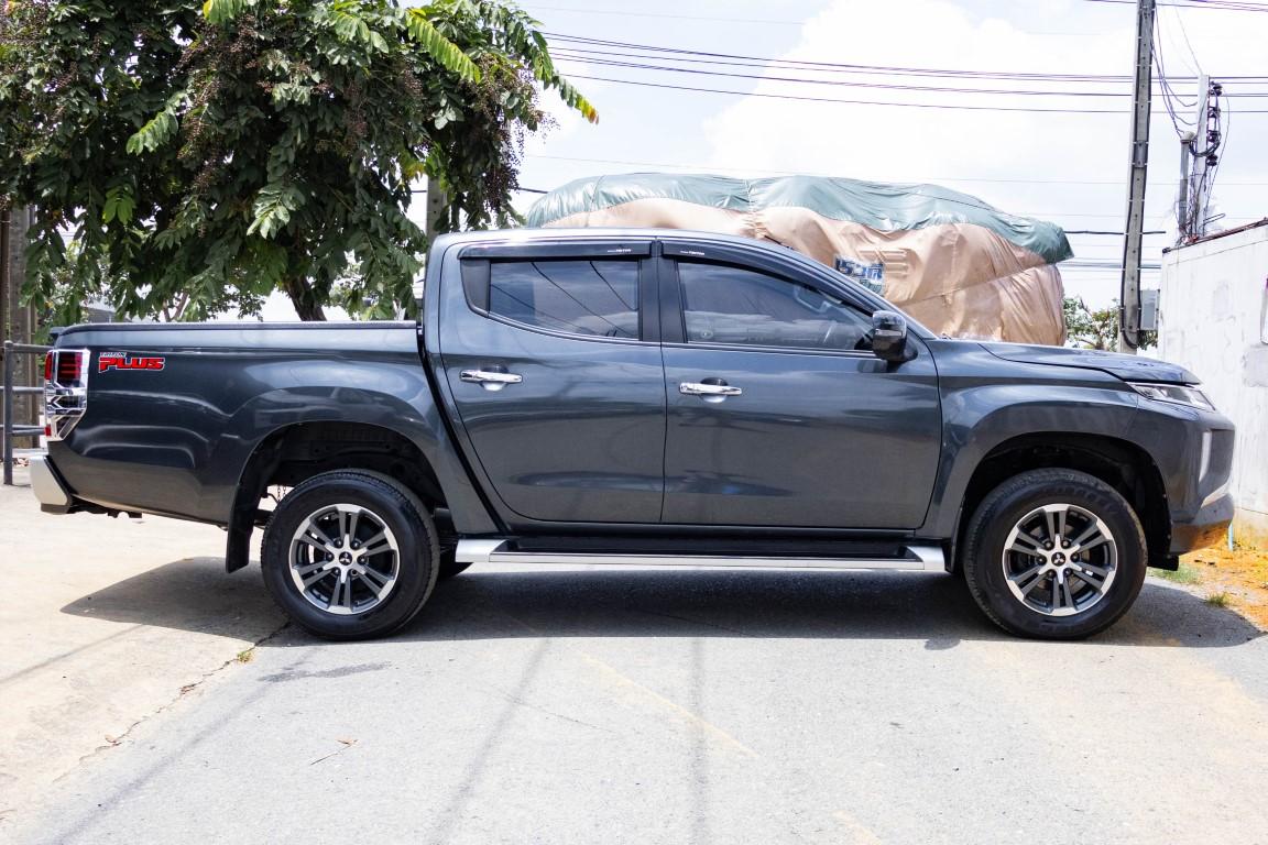 Mitsubishi Triton Doublecab 2.4 GLS Plus M/T 2021 *LK0508*